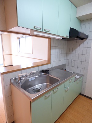 ks160831-kitchen.JPG