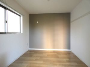セレステ鶴瀬　室内1