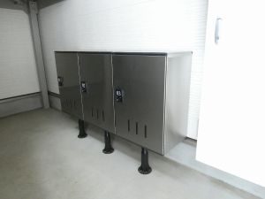 セレステ鶴瀬　宅配ボックス