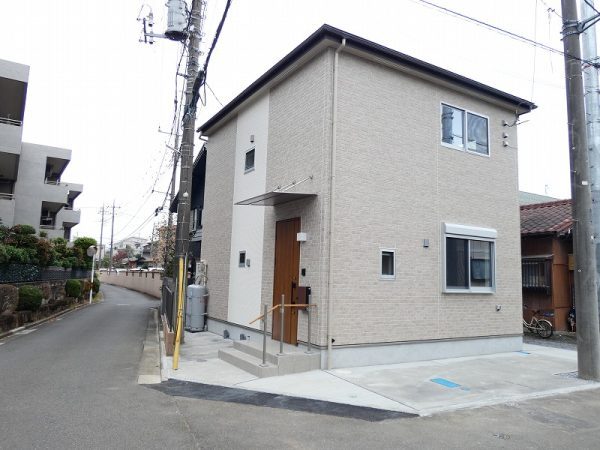 戸建 賃貸 2LDK ファミリー 子育て 静かな環境 外観