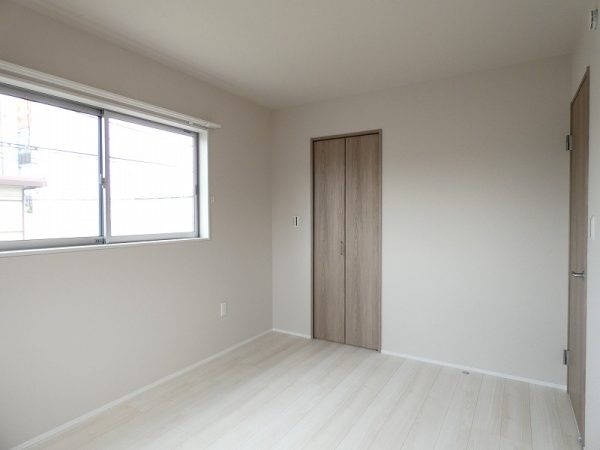 戸建 賃貸 2LDK ファミリー 子育て 静かな環境 室内 洋室