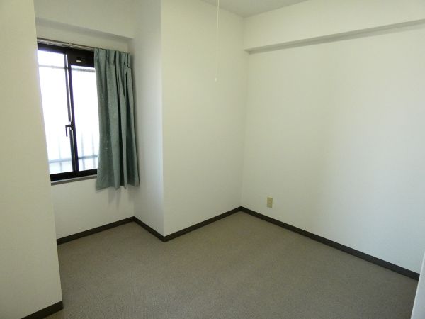 ライオンズマンション川越南古谷第2 4帖洋室